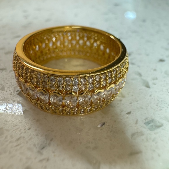 18KT GOLD PLATED FILIGREE RING WITH ZIRCONIAS - Picture 6 of 16